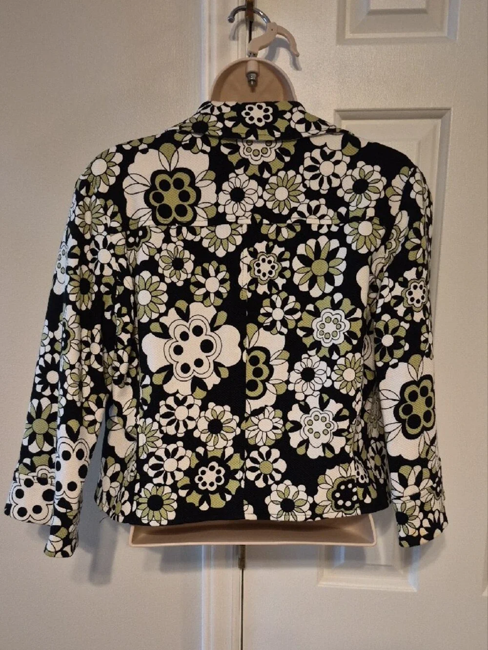 Bob Mackie cropped floral
